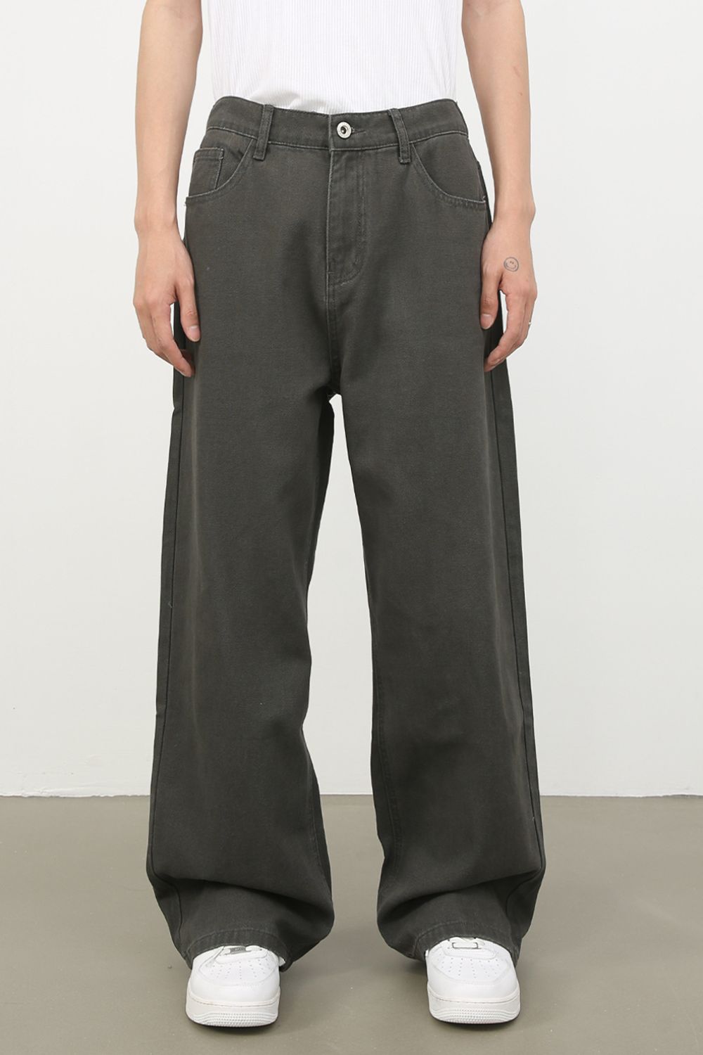 Men's Half Elastic Waist Jeans with Pockets