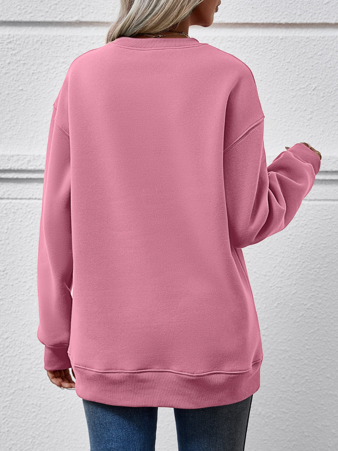 FELIZ NAVIDAD Round Neck Drop Shoulder Sweatshirt